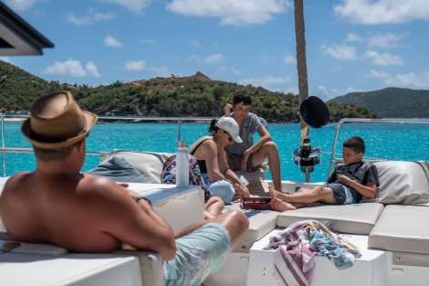 Review img # 12 of the yacht ISLAND KISSES