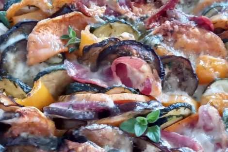 Review img # 11 of the yacht LISA OF THE SEAS