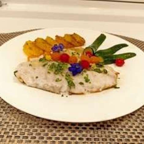 Food onboard MAOYA # 10