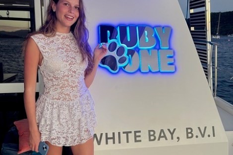 Review img # 3 of the yacht PRIME TIME